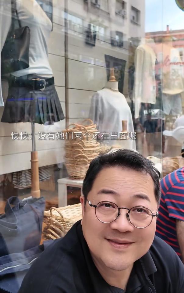 梅婷一家游馬德里 逛街陣營大不同