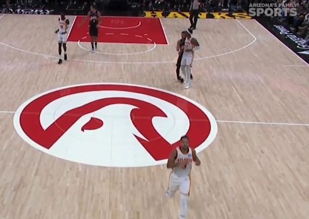 太阳一场伤了俩 布克伤退影响显著