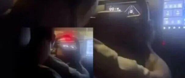 司机高速上睡了6次乘客录下