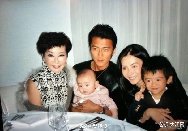 曝张柏芝月中火速安排儿子返港陪谢贤 孝心感动众人