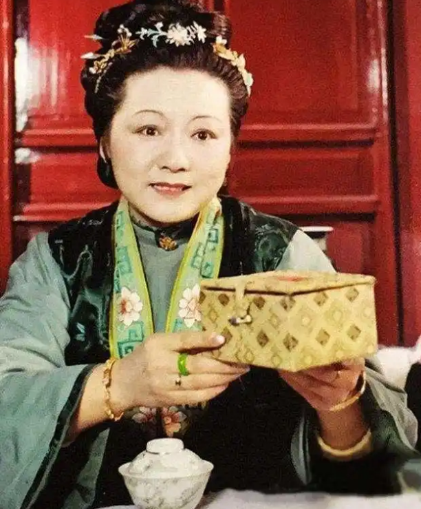 京剧演员孙彩虹逝世 曾参演红楼梦 戏曲界痛失英才