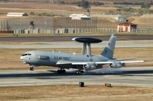 美军预警机被击毁 伊朗为何屡有斩获 精准打击揭示美军漏洞