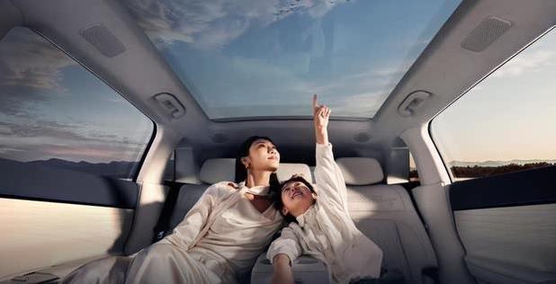 酷夏开车热成狗？星纪元ET降温神器，5分钟变清凉！