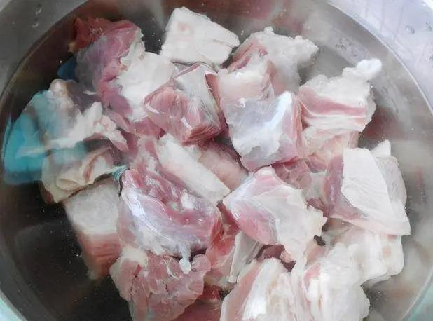牛肉炖不好又腥又柴？学会这招，软烂入味，连老人夸好！