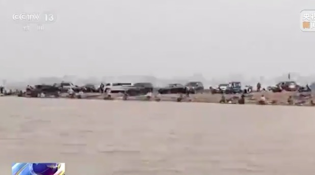 6人为钓大鱼竟操控无人艇进保护区 转发：共同保护生态环境，守护好一江碧水！