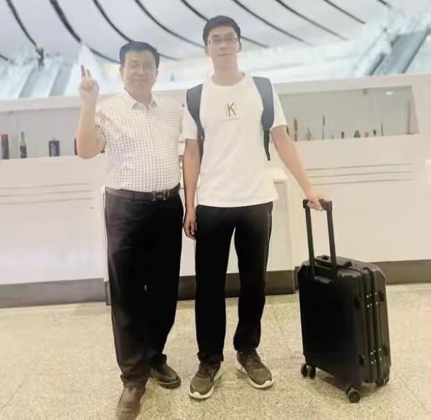 唐尚珺获得30万奖学金!已确定提档大学,真出乎意料!