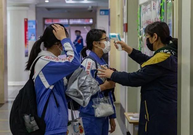 国家卫健委明确开学返校要求:不组织康复期参加剧烈运动