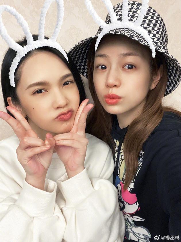 杨丞琳晒与陈妍希合照 疑似即将踢馆《姐姐2》