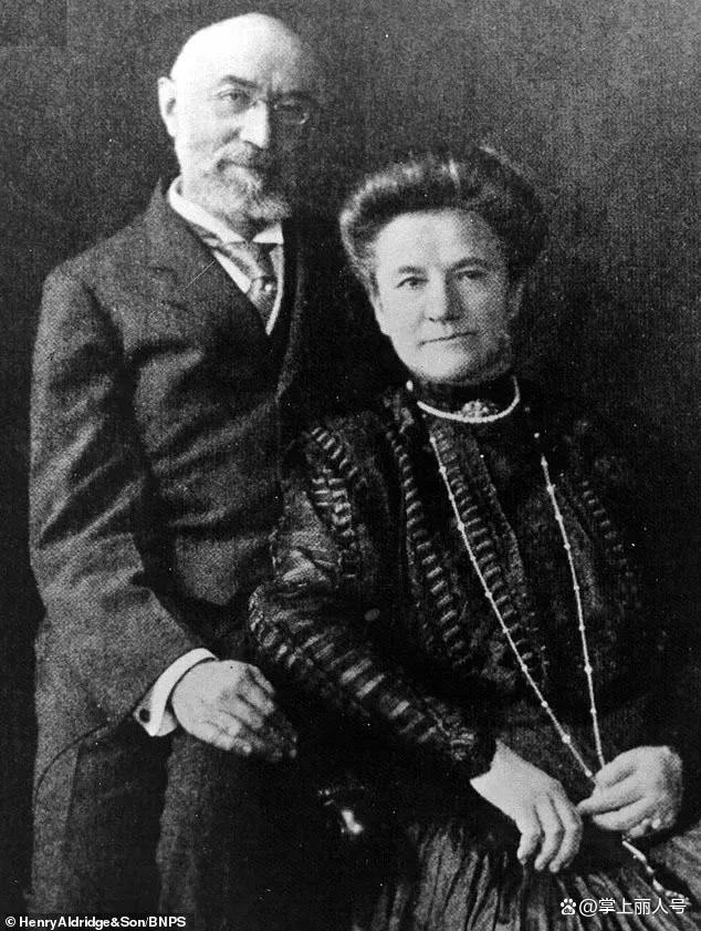 泰坦尼克号相拥离世夫妇的遗物将拍卖 永恒爱情的见证