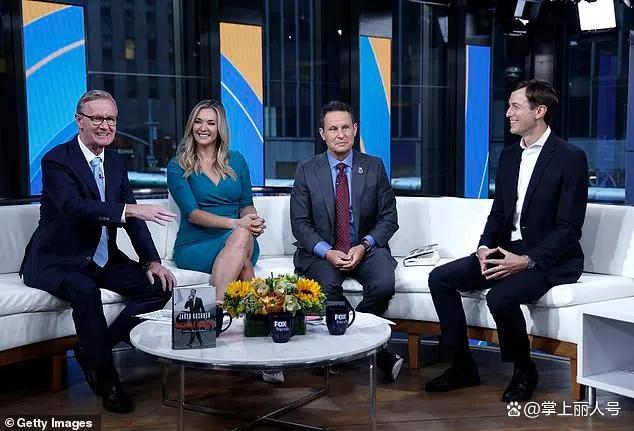 白宫发言人官宣怀二胎 圣诞喜讯分享喜悦