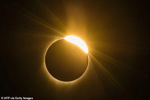 地球将失重7秒致千万人死？NASA辟谣 阴谋论再起波澜