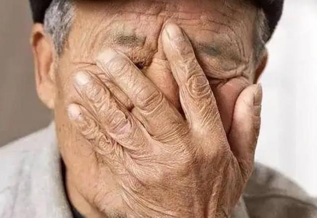 为什么很多老人过了70岁后，没几年就走了？多半是这“4个”原因