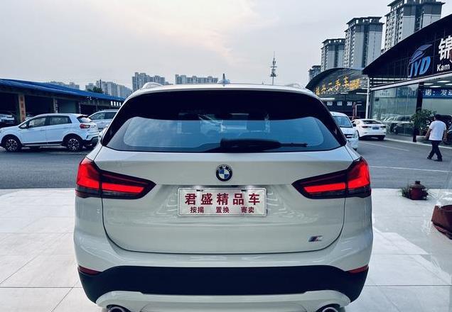 2022款宝马X1仅3.2万公里，18.88万即可拥有未过户准新车