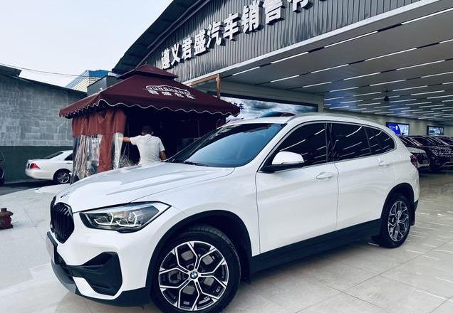 2022款宝马X1仅3.2万公里，18.88万即可拥有未过户准新车