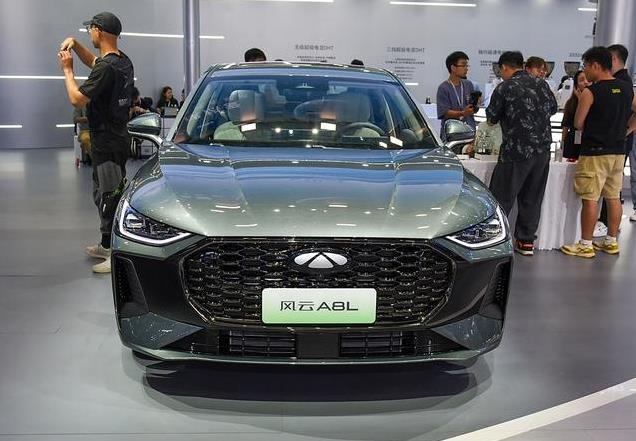 奇瑞A8L上市，油耗1.88L，续航2100km，酷似奥迪A7，限时9.99万起