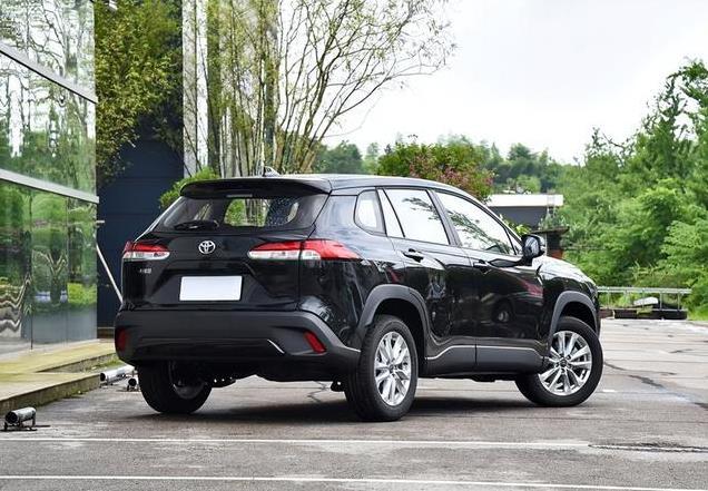 2.0L家用SUV，油耗4L巨省油，配自适应巡航 自适应远近光，8万起
