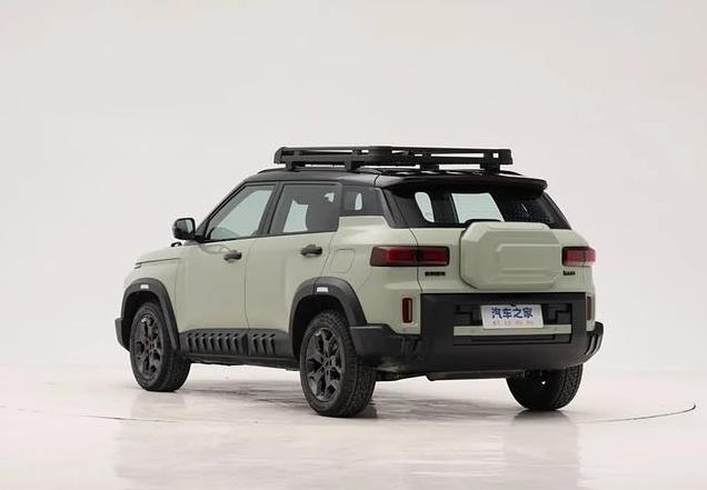 吉利牛仔 1.5T、290N·m，越野SUV小“方盒子” 限时8.88万就能买！