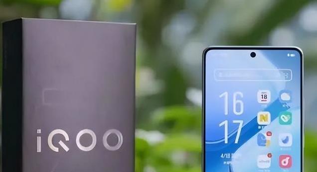 3月机圈震荡！iQOO Z9大幅降价引发抢购潮，网友直呼：这波亏大了