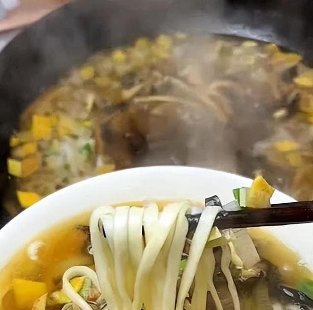 一碗面，千年文化；宝鸡面食的历史与味道；让你一次吃个够！