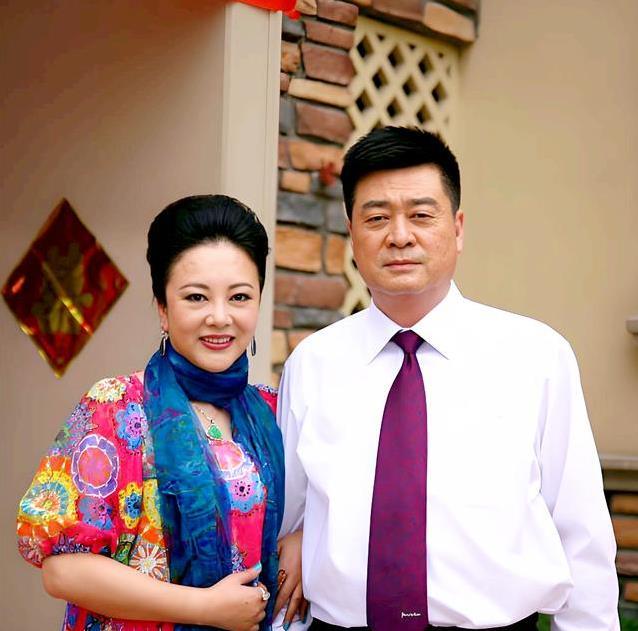 从化工厂到金鹰视帝，70岁还在拍戏，他为何不生自己的孩子？