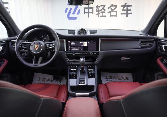 43万入手保时捷Macan，2万公里准新车，真值吗？