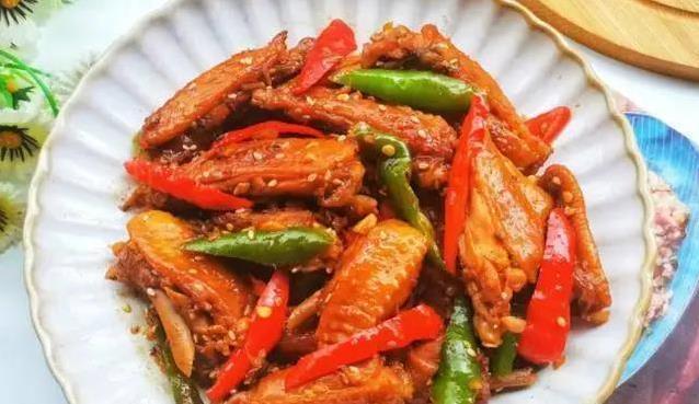 厨房小白逆袭！5道家常菜做法揭秘，鲜香到舔盘！