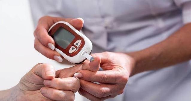 出汗不对劲竟藏大秘密？医生揭秘：5种汗液信号指向糖尿病