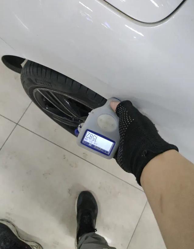 10.98万买宝马1系，3.3万公里准新车，车况藏着啥秘密？