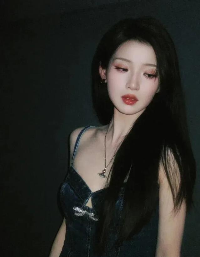清纯小花张淼怡走红，演技超绝，凭啥圈粉无数？