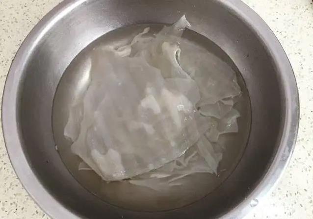 孩子挑食愁坏妈，100元笨鸡炖一锅，营养满分全家抢