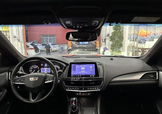 14万捡漏豪车，CT5颜值爆表，性能却这么猛？