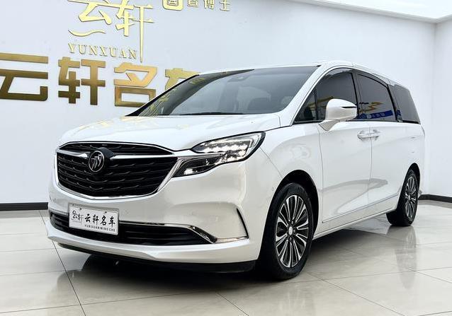 20万买21年别克GL8，省一半钱开豪车，值不值？