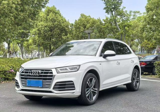 12万公里奥迪Q5L仍亮眼，豪华感不减，值不值得入手？