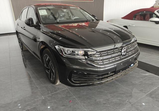 一年速腾降价近5万，11.68万入手飞越版，值不值？