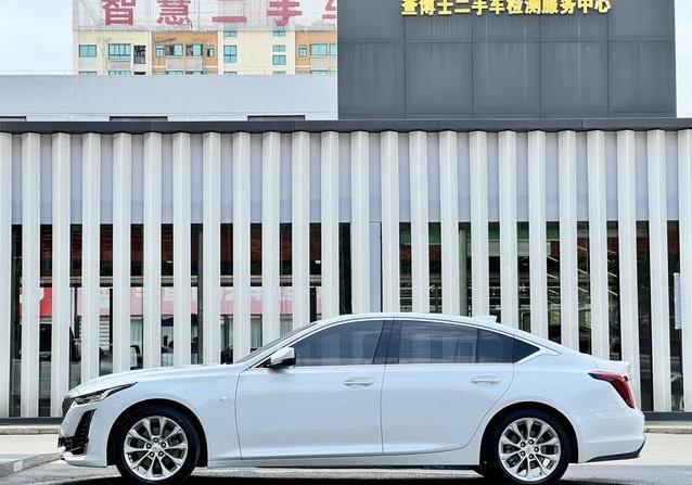 32万豪车跌到14万，5年仅跑5.8万公里，值不值得入手？