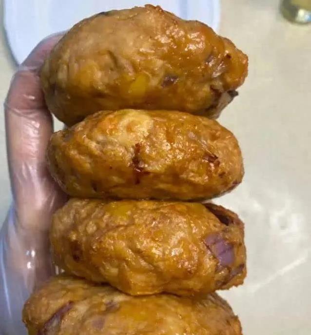 鸡胸肉加两勺料，秒变美味肉饼，营养翻倍你敢信？