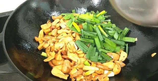 5分钟炒出维C爆棚菜，超猕猴桃3倍，吃一次全家都爱上
