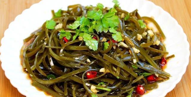 爸妈缺钾易累，五种家常菜补足，身体好到满街跑