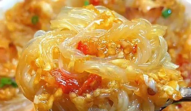 10分钟搞定蒜蓉粉丝蒸虾，鲜香扑鼻，家人抢着吃