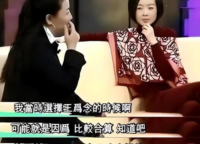 她唱红豫剧却被奶奶收回艺名，离婚风波后仍站春晚，凭啥还敢唱？