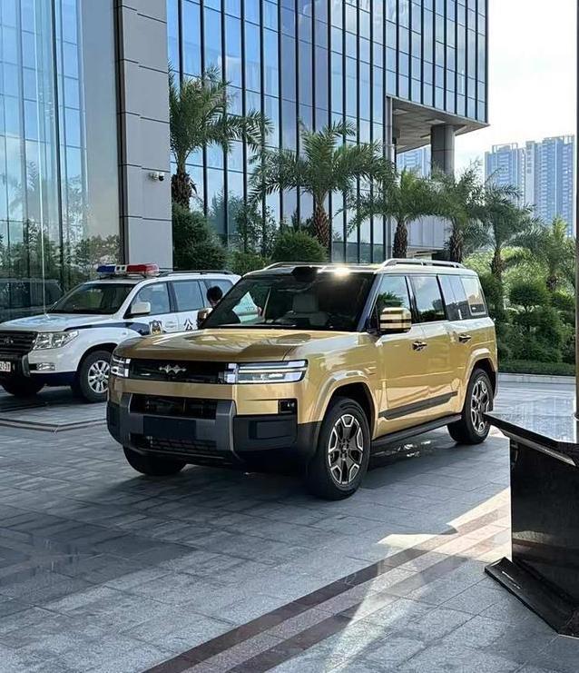 空间完胜理想L6，配无人机能拍大片，方程豹钛7会火吗？