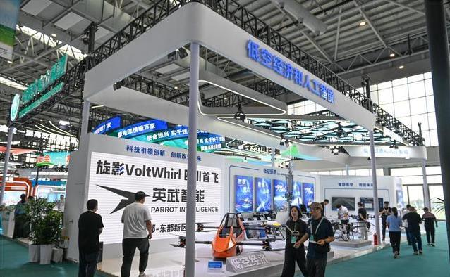 无人机矿车炫酷来袭,中蒙博览会科技炸场,你敢信?