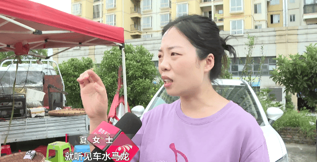 小区内出现集市是烟火气还是惹人气 业主意见分歧引发争论