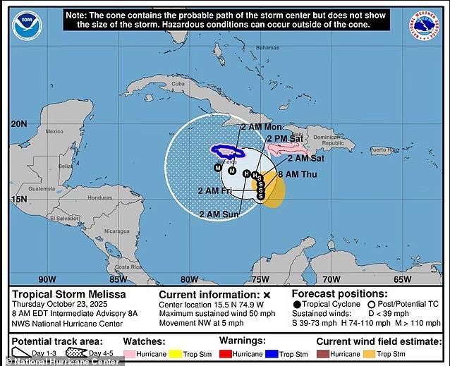 气象学家拍下风暴“梅丽莎”风眼 潜在飓风威胁美国东海岸