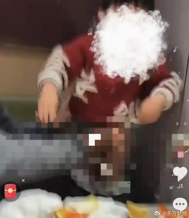 海底捞扔尿布监护人被处理