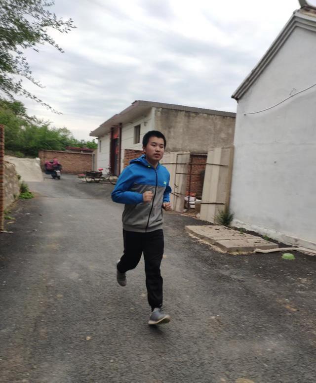 疫情下单考单招的盲校高考生：焦虑乐观并存