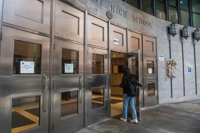 愤怒的纽约家长：“努力学习毫无意义”