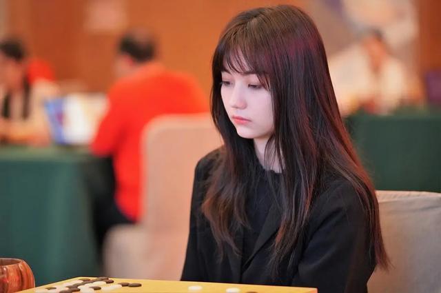 围棋界天才美少女 论颜值她真没怕过谁！