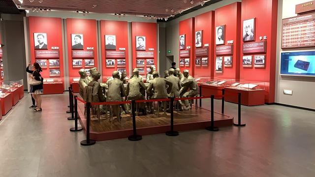 中共一大纪念馆正式开馆 600多件文物集中亮相_国防军事_中华网