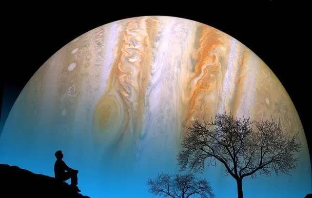 木星之恐怖：曾容纳3个地球的超级风暴气旋